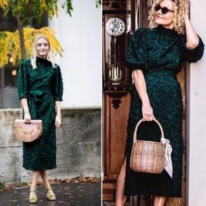 Zara Blogger Favorite Dress